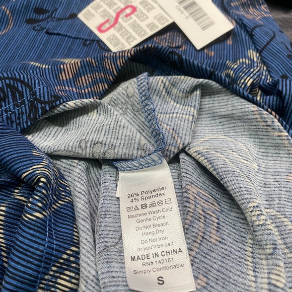 NWT LulaRoe (S) Carley Dress - Picture 4 of 6